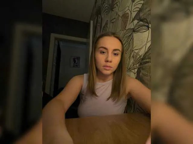 Angelgirl20 model from bc