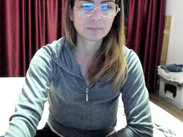 Offline AngelNicolle on BongaCams