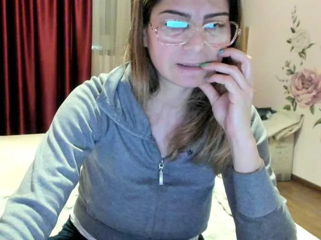 Offline AngelNicolle on BongaCams