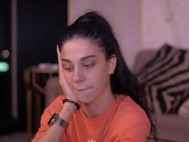 Offline ArinaRhodes on BongaCams