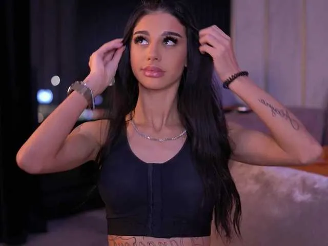 Offline ArinaRhodes on BongaCams