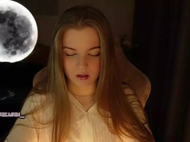 Offline AsukaSun on BongaCams