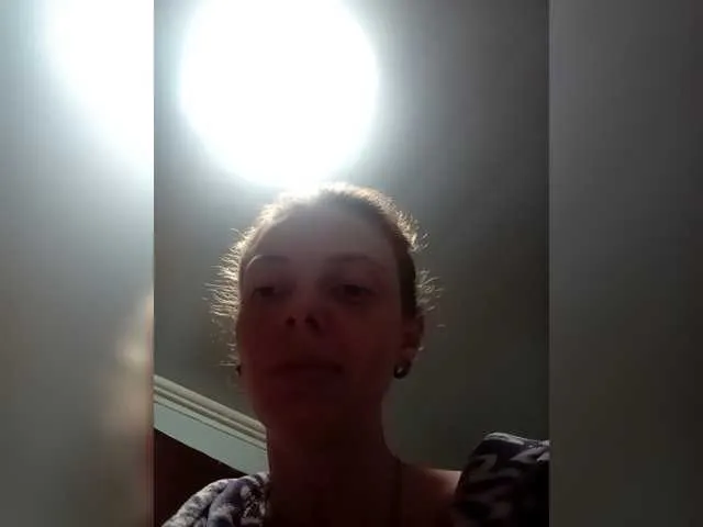 Offline Diana17Eg on BongaCams