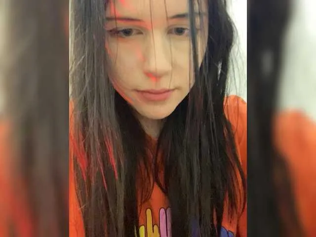 Offline emog1rl on BongaCams