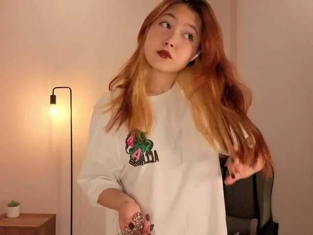 Offline French-Eyes on BongaCams