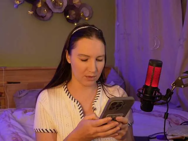 Offline Gessifossa on BongaCams