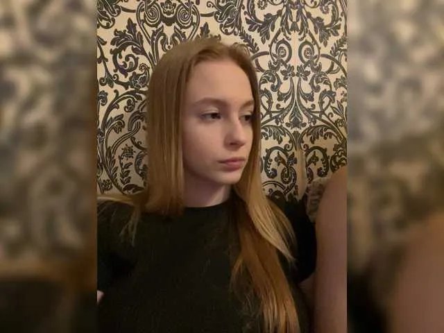 Offline Ggvd2 on BongaCams