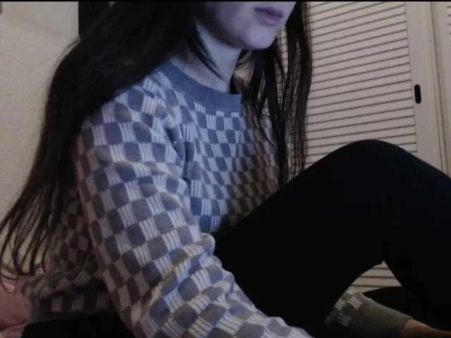 Offline Hot-lina on BongaCams