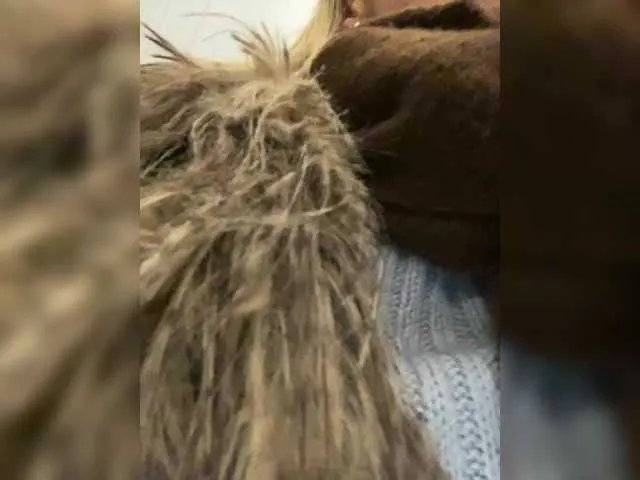 Lisa1225 on BongaCams