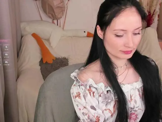 Offline LisaMooore on BongaCams