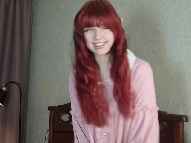 Offline LucyStars on BongaCams