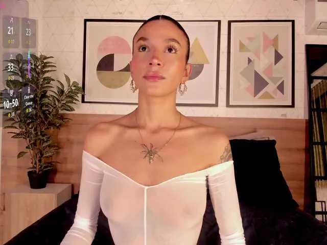 Freechat LunaRuso on BongaCams