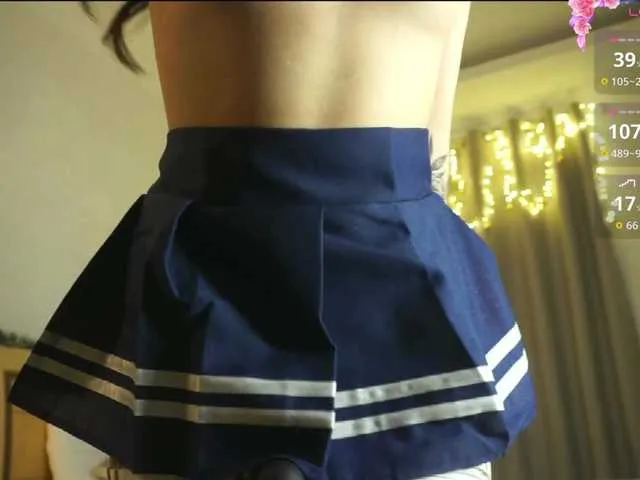 Offline Morena-Dolcce on BongaCams