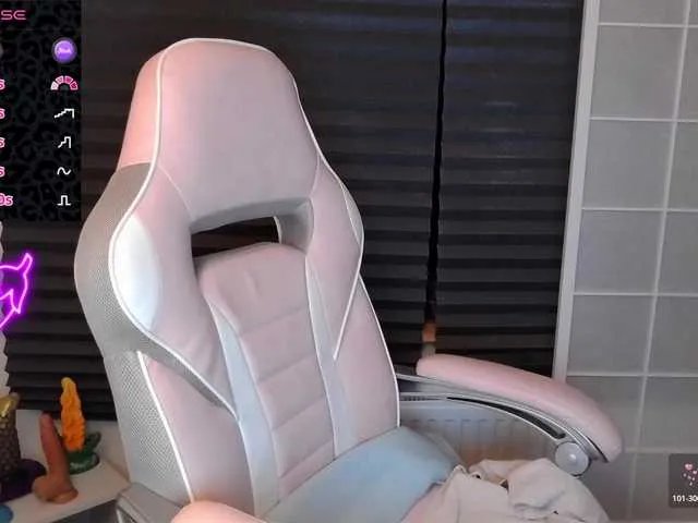 NicoleBunny24 on BongaCams