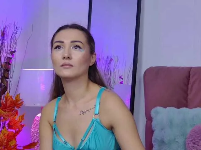 Offline NicoleLegh on BongaCams