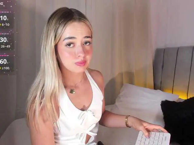 Offline RosseeDaw on BongaCams