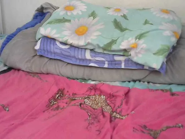 Offline Sexyhazel on BongaCams