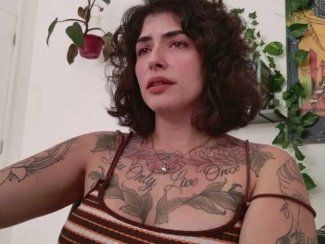 Offline talimajesty on BongaCams