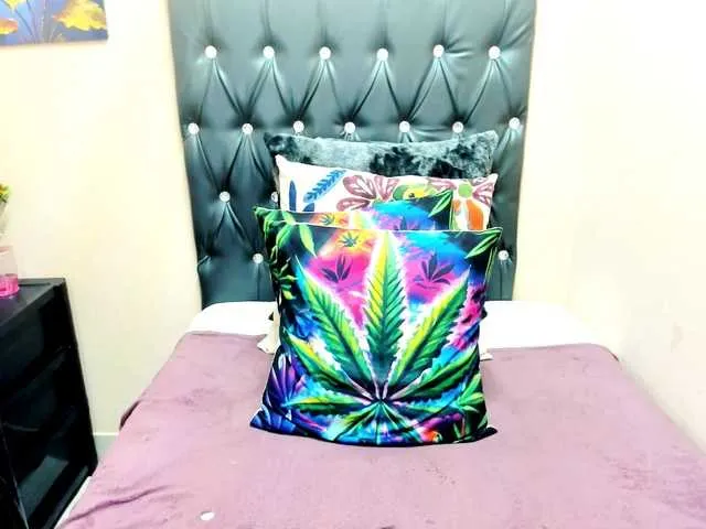 Offline temptressqeen on BongaCams