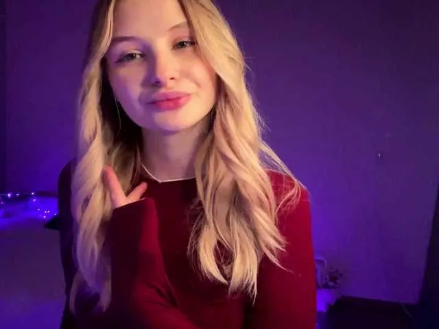 Offline VictoriaMist on BongaCams