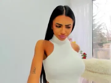 Freechat britney_charm on Chaturbate