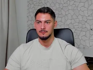 Freechat clintmasterss on Chaturbate