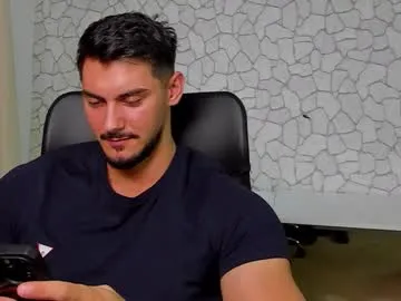 Freechat clintmasterss on Chaturbate