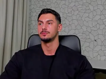 Freechat clintmasterss on Chaturbate