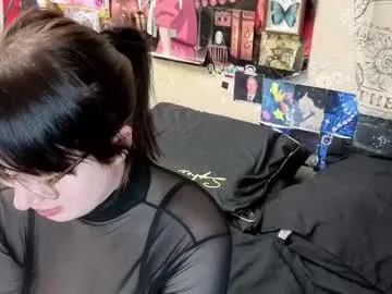 Freechat goth_pumpkin on Chaturbate