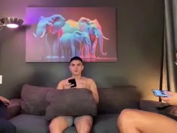 highlatin_guys on Chaturbate