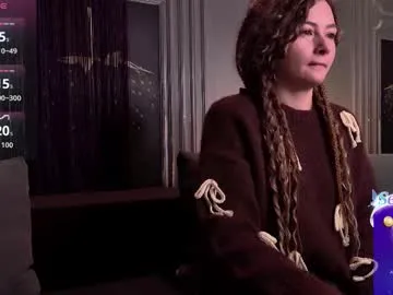 Freechat ishtardivine on Chaturbate