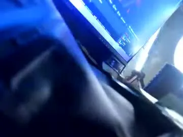 Freechat jenovakitty on Chaturbate