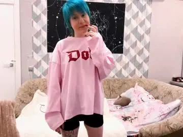 Freechat keshakittles on Chaturbate