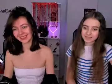 Freechat kitniss_dreamy on Chaturbate