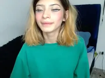 Freechat kratos_and_afrodita on Chaturbate