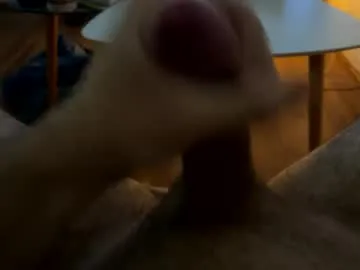 Offline ler_11 on Chaturbate