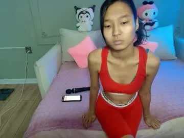 Freechat lihnpham on Chaturbate