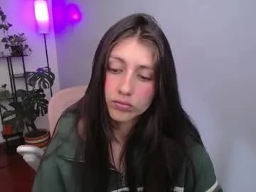 Freechat littlelaksmi on Chaturbate