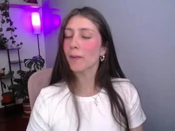 Freechat littlelaksmi on Chaturbate