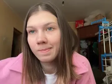 Freechat maudfalconio on Chaturbate