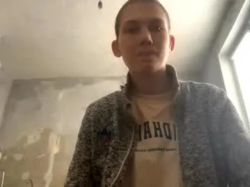 maudfalconio model from cb