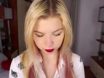 Freechat quennabrucker on Chaturbate