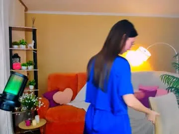 Group yourlovelystoryy on Chaturbate