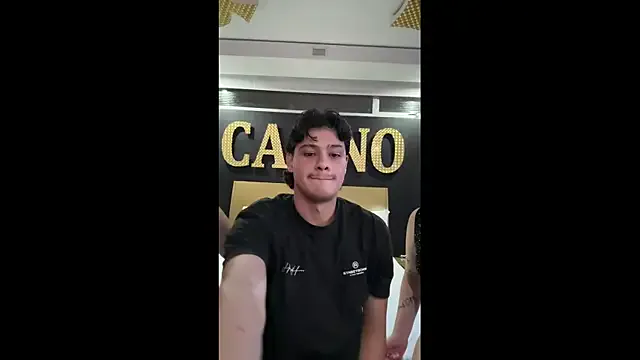 Freechat AndresXXXSHOWS on StripChat