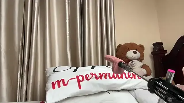 Freechat AudreySpanksFuck- on StripChat