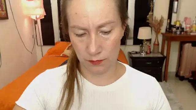 Offline CATRINA-83 on StripChat