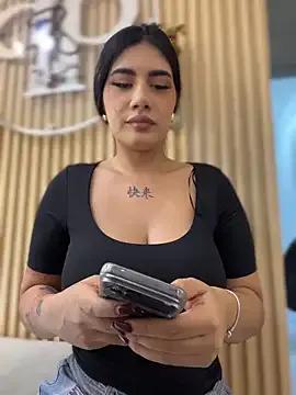 Freechat clarachanelricek on StripChat