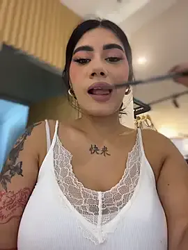 Freechat clarachanelricek on StripChat