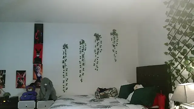 Dama_Scarlata18 on StripChat