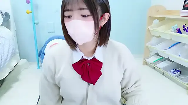 Offline Hinata_Sun on StripChat